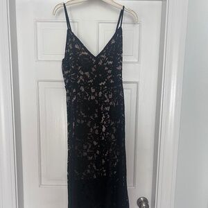 Lulu’s Dress Size Large